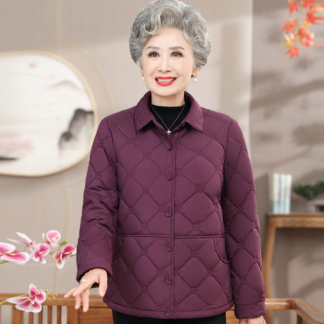 Middle-aged and elderly women's clothing, mother's clothing, small cotton-padded jackets, autumn and winter light and short, old ladies' down cotton-padded coats, grandma's cotton-padded clothes