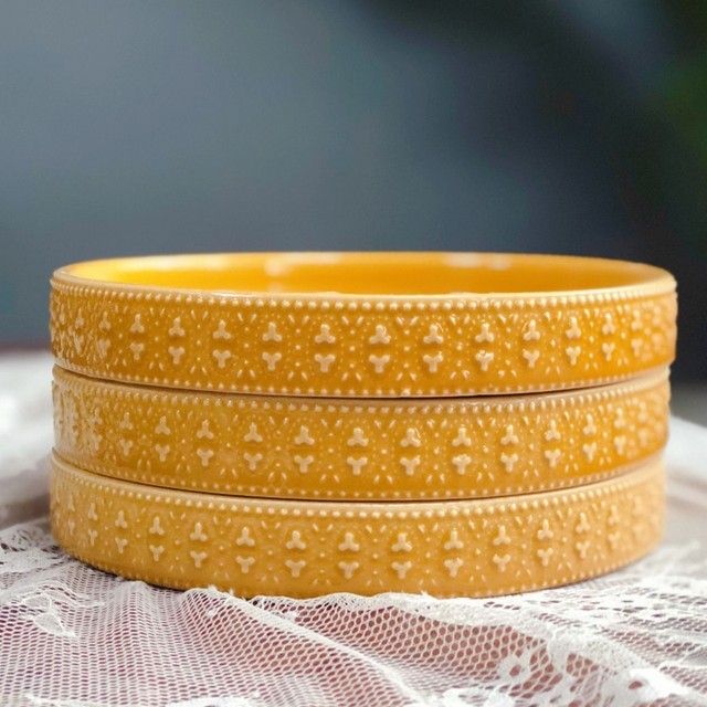 Flawed products Ceramic tray water connection tray Ceramic green plant chassis circular base embossed ice crack bottom bracket
