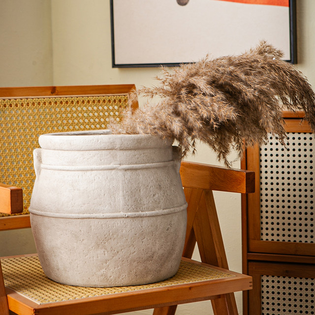 Retro flower pot bottle vintage earthenware jar magnesium mud flower pot flower pot flower pot B&B Wasabi wind black diamond floor decoration ornament
