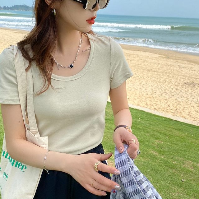 Gray round neck short-sleeved T-shirt women's 2025 summer new large neckline front shoulder slim half-sleeved short top
