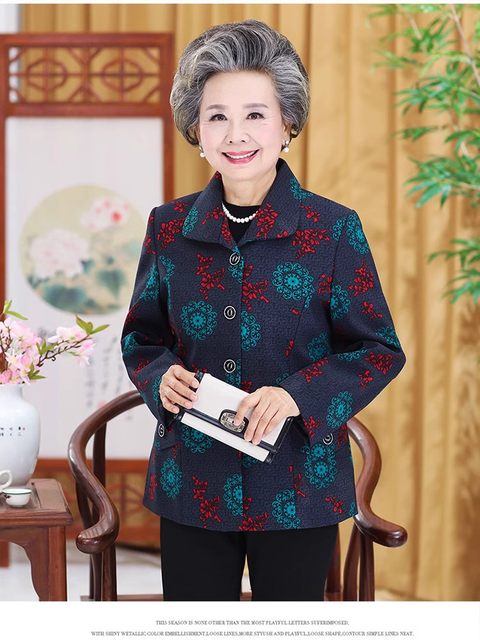 Middle-aged and elderly women's new spring clothes 60-70-80 years old grandma double-layer tops old people's clothes female mothers spring and autumn coats