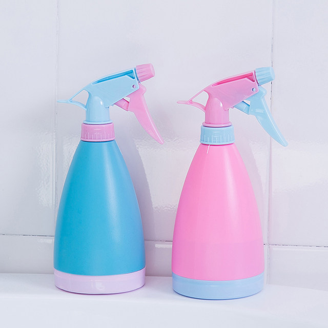 Household small watering can for watering flowers, gardening watering can, air pressure sprayer, small pressure watering spray bottle, three packs