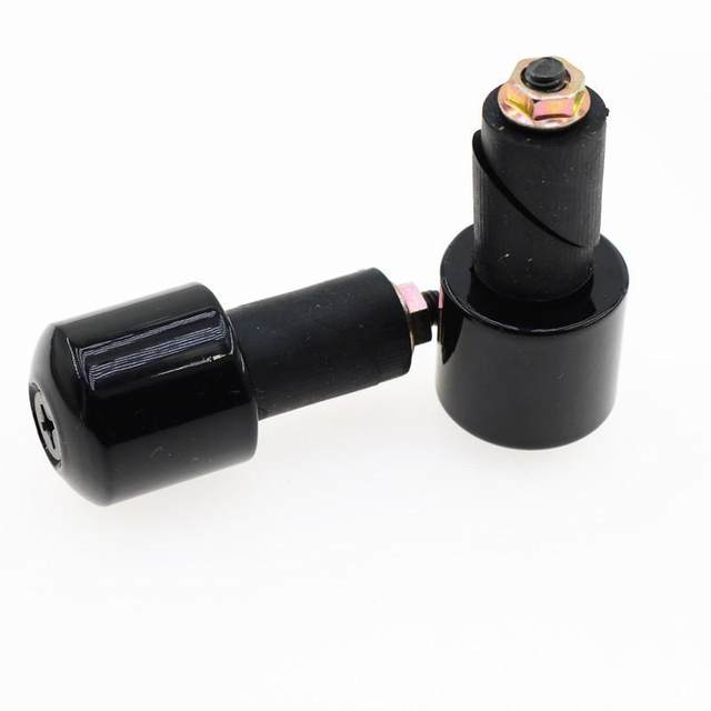 Motorcycle riders modified the solid iron plug into a universal faucet anti-fall blocking throttle handlebar balance plug