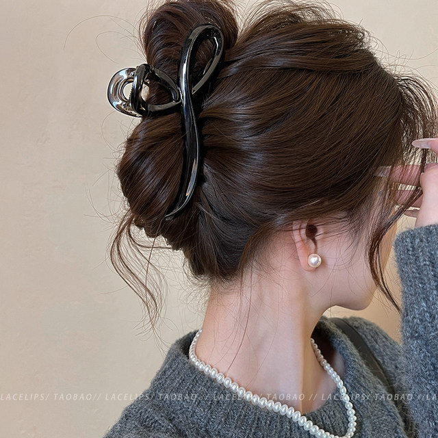 High-end temperament autumn grabber women's 2025 new simple and versatile back head hair shark clip hairpin headwear
