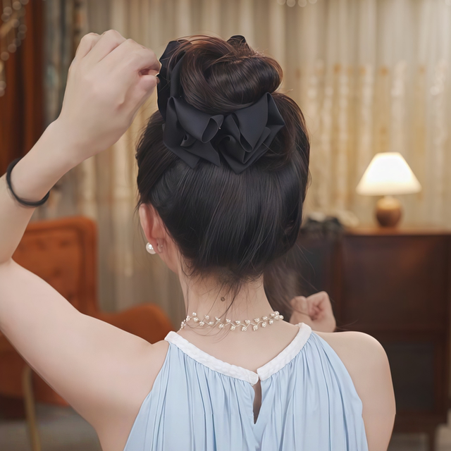 Black bow tie clip for women summer 2025 new style full back hair clip showing less hair volume shark clip hair accessory