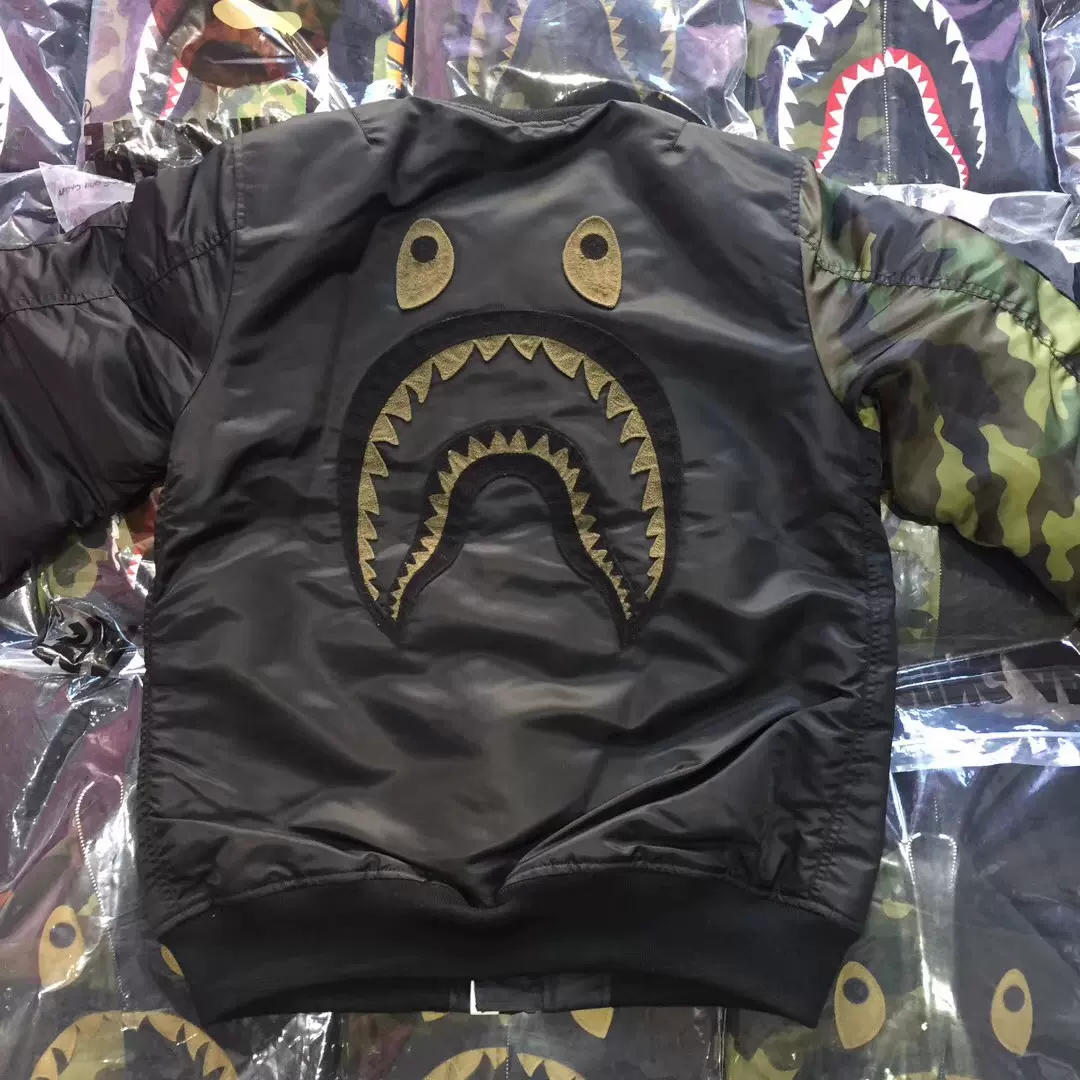 国内现货 Bape Undefeated联名迷彩半袖黑色鲨鱼ma1夹克