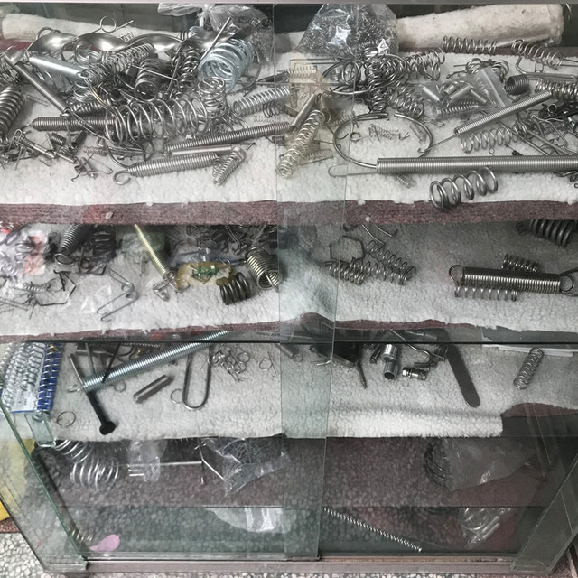 Spring strong pressure large elastic yellow custom shock absorbing stainless steel 304 steel compression return position Y-shaped small compression spring custom made