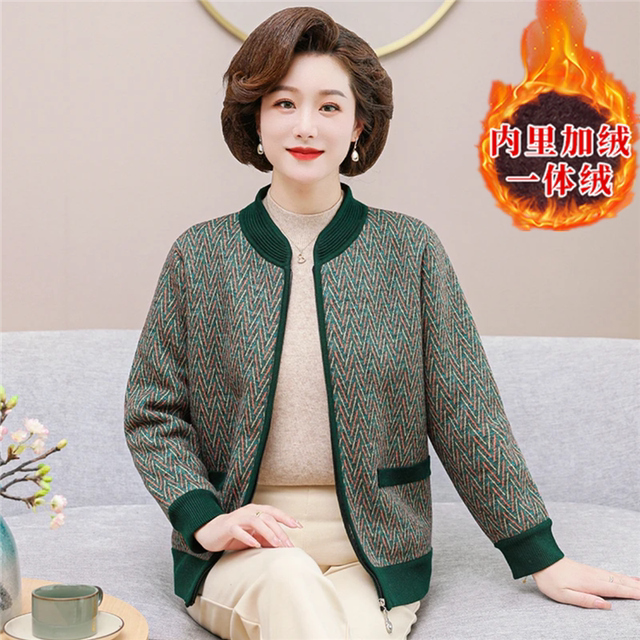 Middle-aged and elderly women's striped sweaters, mother's clothing, velvet and thickened zipper cardigans, foreign-style jackets