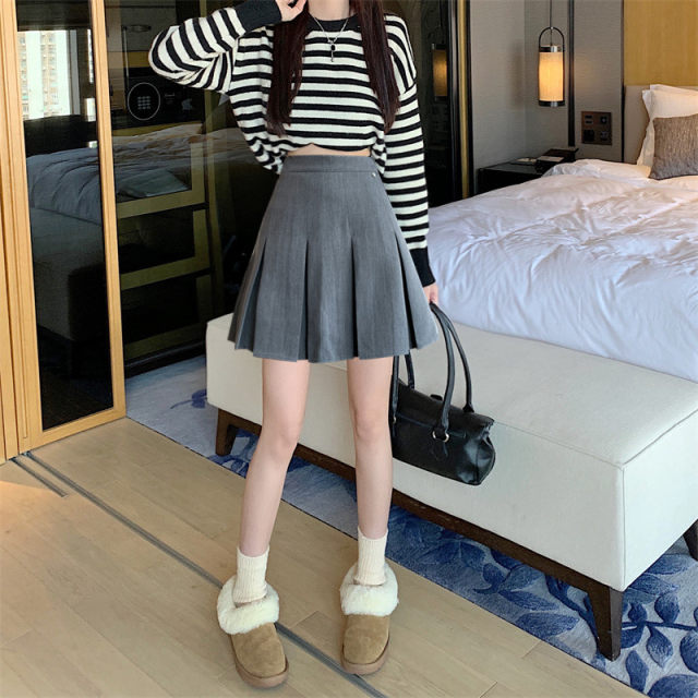 Gray pleated skirt for women in spring and summer versatile slim high waist hip A-line short skirt sweet jk skirt slightly fat large size