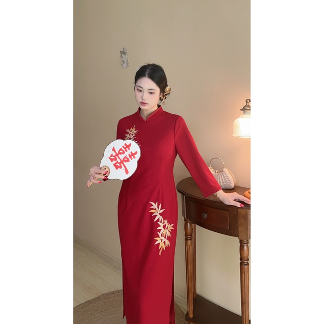 Fenghua autumn new red festive bamboo leaf embroidery large size fat mm cheongsam dress wedding