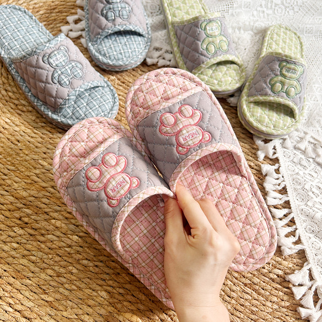 Home slippers silent men and women indoor floor dragging anti-slip thickened four-season pure cotton cloth surface cartoon couple cloth bottom dragging