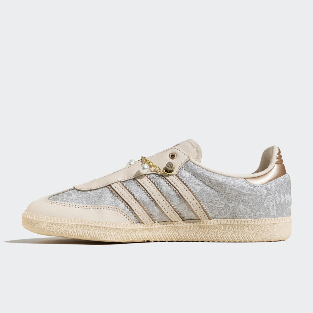 Adidas/Adidas genuine Clover women's lightweight, breathable, wear-resistant casual shoes JQ2616
