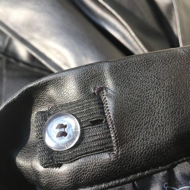 Women's daily single half elastic waist button pleated skirt for girls' motorcycle leather skirt cute and versatile spring and autumn half-body skirt