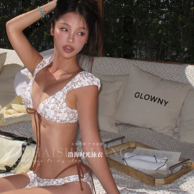 Swimsuit for women Thailand sexy pure desire bear print skirt bikini three piece set with straps split resort style beach