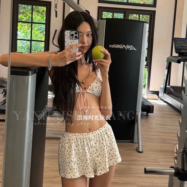 Swimsuit for women Thailand sexy pure desire bear print skirt bikini three piece set with straps split resort style beach