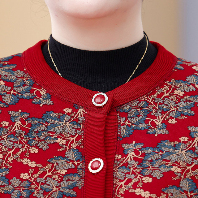 Autumn and winter large size grandma plus velvet 200 Jin [Jin equals 0.5 kg] plus fat plus size middle-aged and elderly women's warm fat mother's jacket