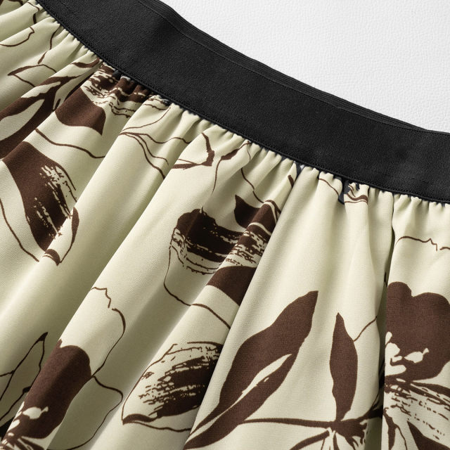 
Temperament commuter chiffon A-line printed skirt for women in summer 2025 new elastic waist slimming large umbrella skirt