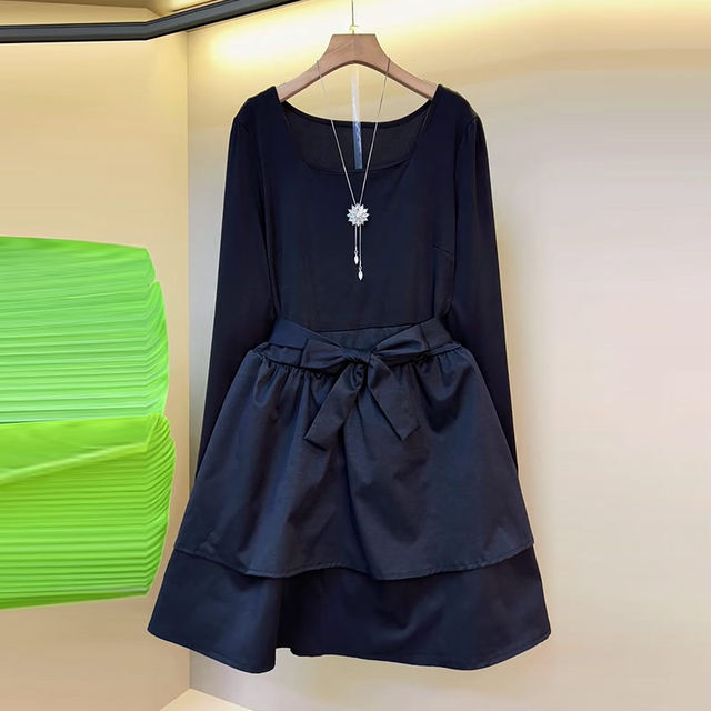 Plus size women's round neck spliced ​​skirt long-sleeved dress fat sister autumn mid-length slim waist casual skirt