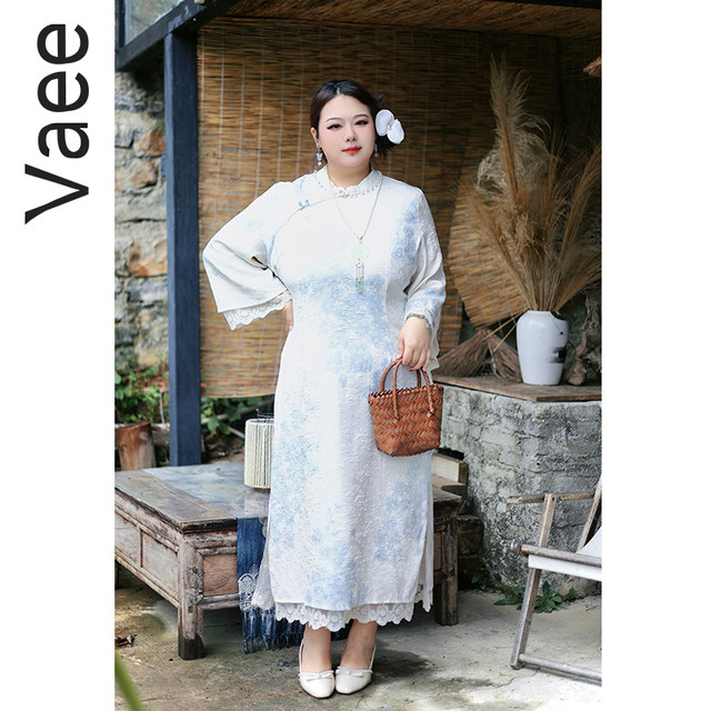 Vaee large size women's embossed printed cheongsam autumn and winter new Chinese style elegant long skirt lace splicing dress