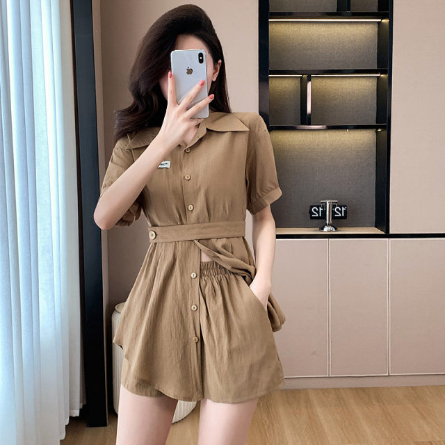 2025 summer fresh and casual age-reducing suit temperament polo collar shirt dress shorts two-piece set
