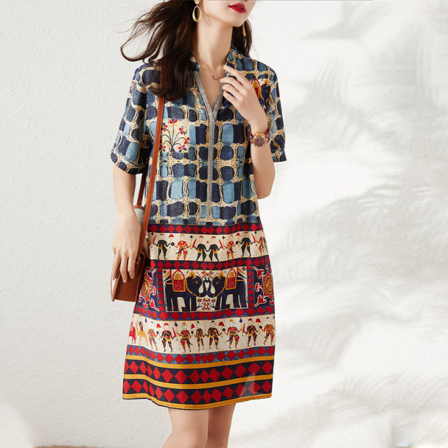Fat sister ethnic style printed skirt 2025 summer new small V-neck loose short-sleeved dress trendy women