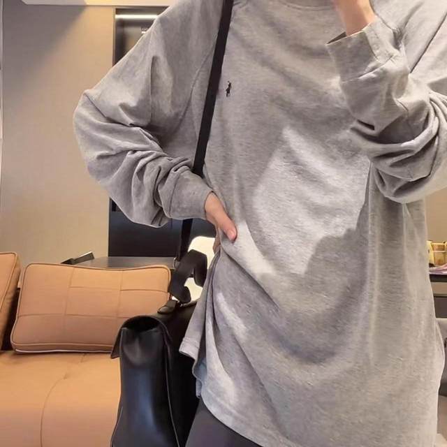 2025 spring new design style age-reducing ragdoll sleeve base shirt loose casual and versatile round neck long sleeve T-shirt for women