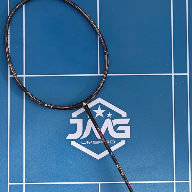 Breaking the GS Badminton Racket BOOSTER GS Pure Carbon Glass Feeling ...