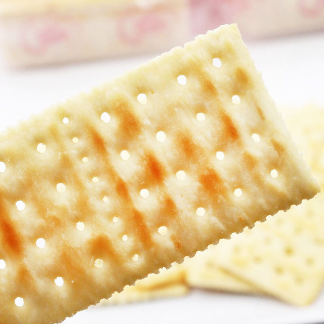 Scallions Ruler Biando iron ruler soda biscuit 540g tomato salt comb cake milk salt ...