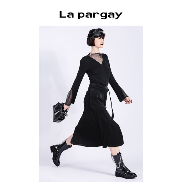 Lapargay Napaja 2023 new women's black skirt personalized fashion asymmetrical mid-length skirt