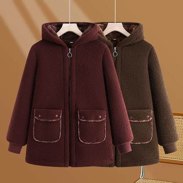 Good quality mother winter clothes ferret plus velvet thickened hooded jacket warm medium-length lamb velvet grandma cotton jacket
