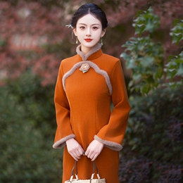 Young warm cheongsam new 2023 flushed thick lady model girl new Chinese top orange winter dress