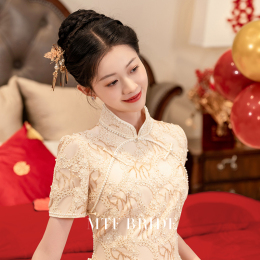 Full Courtfon) Stoutine Wedding Dress New Chinese Pass Dress Little Bride Wedding Cheongsam Toasts