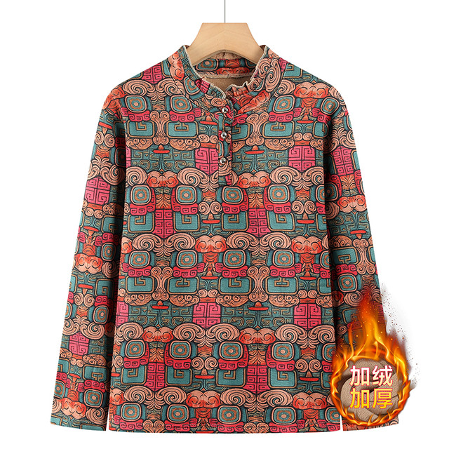 Middle -aged and elderly ladies in the winter bottoming shirt plus a lush flower crushing, a cotton sweater, mother mora, long sleeves, long sleeves
