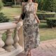 Korea's new style and artistic style of Dongdaemun ~ feminine watercolor printed bouquet waist halter neck sleeveless dress for women