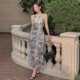 Korea's new style and artistic style of Dongdaemun ~ feminine watercolor printed bouquet waist halter neck sleeveless dress for women