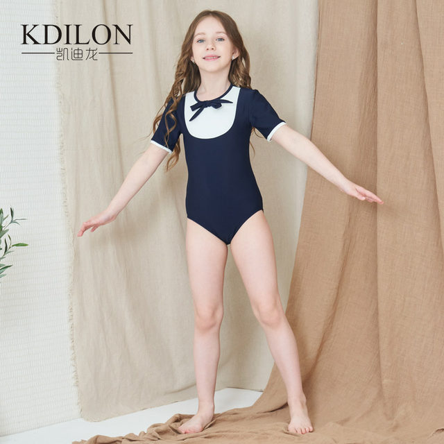Kaidelong Half -sleeved Children's Swimming Swimwear Girls Sunscreen Fashion Zip Spinfle Cute Small and Small Children's Triangle Swimsuit
