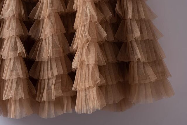 2025 autumn new elastic waist mesh cake skirt fluffy skirt short skirt high waist A-line versatile knitted skirt
