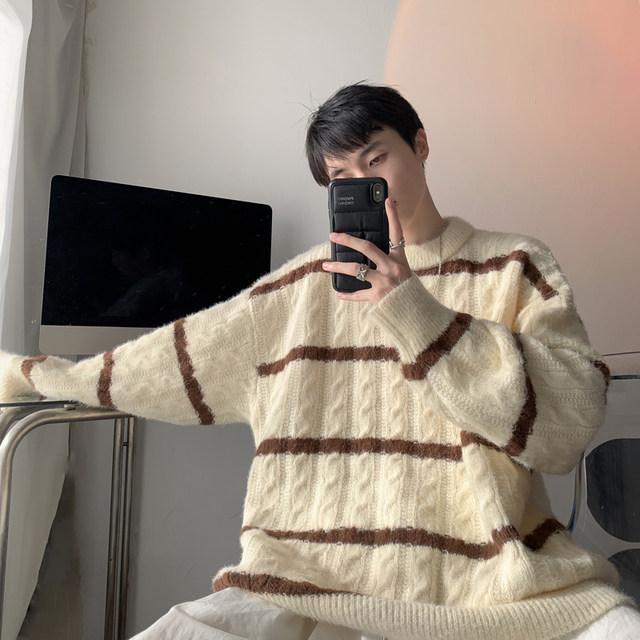 Striped twisted round neck sweater men's autumn and winter thick loose lazy style Korean casual high-end knitted sweater
