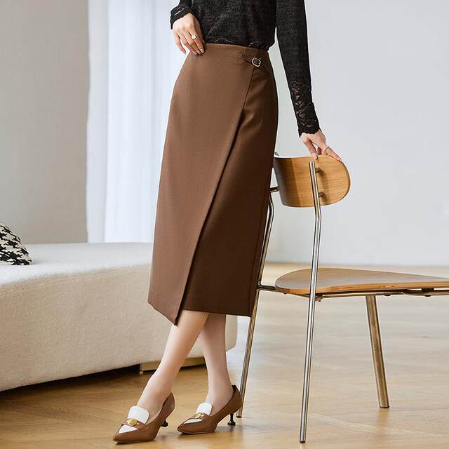 3S women's clothing 2024 Winter niche commute all -round OL design temperament A -line skirt irregular split bag hip skirt
