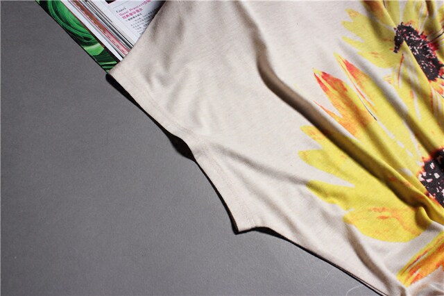 European 2024 summer new fashion printed yellow chrysanthemum loose ragander sleeves plus size slimming women's short sleeves