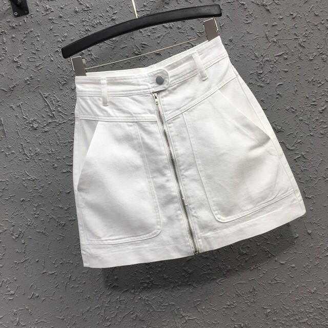 
Anti-exposure white zipper denim skirt for women in spring and summer 2021 new high-waisted slim big pocket hip skirt