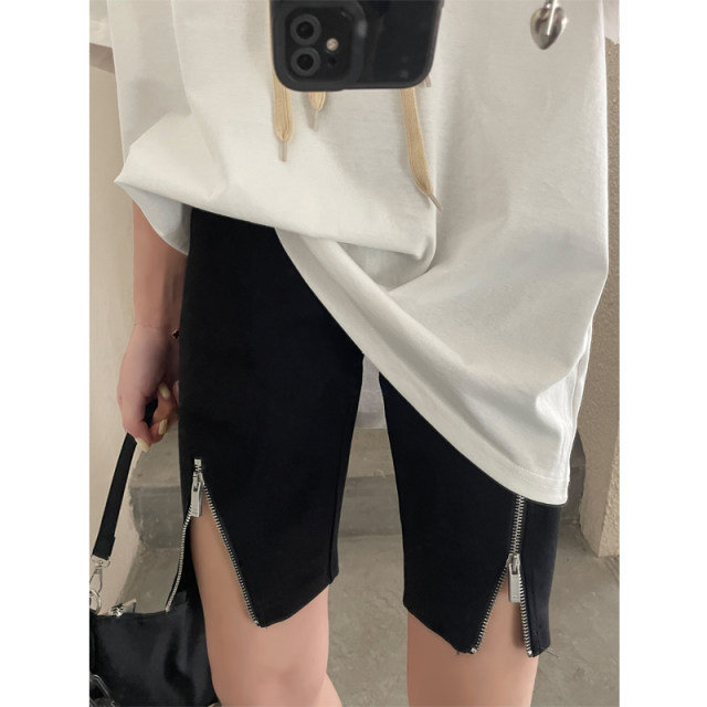 Black slit zipper tight sports shorts for women with high waist thin style cropped pants summer casual riding pants
