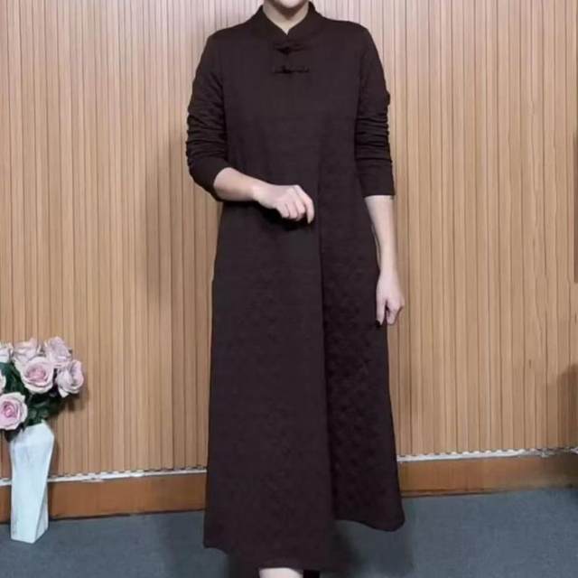 Winter quilted thickening and warm new Chinese style disc buckle solid color dress fashionable and versatile mother's wear autumn and winter bottoming skirt