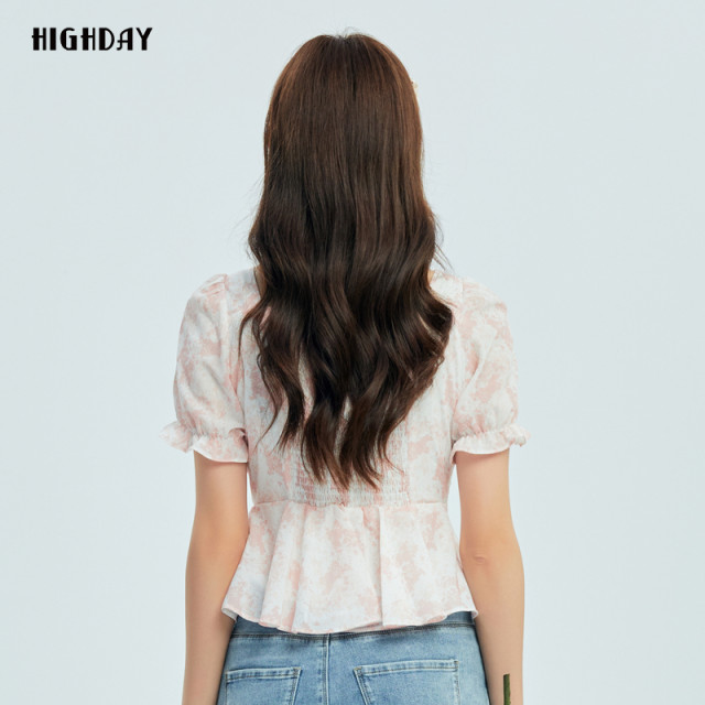 Highday Xuanri 2024 summer new printed slim puff sleeve top for women ruffle short-sleeved shirt ins
