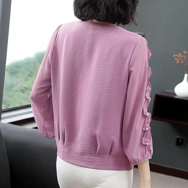 Korean large-size loose chiffon shirt for women 2024 spring and summer new style 7-quarter sleeve fashionable V-neck T-shirt ruffled lace shirt
