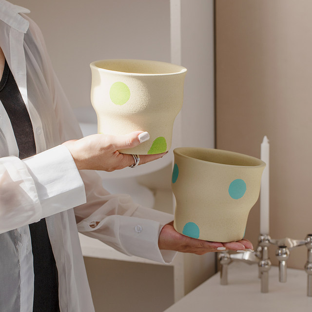 Simple and creative personality large diameter breathable cement flower pot Internet celebrity green plant pot green ivy succulent flower pot