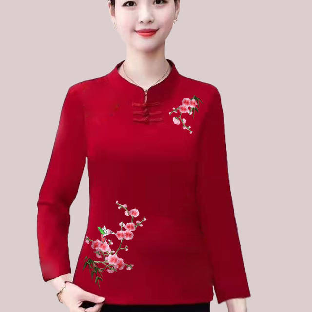 Mom pretend to be long -sleeved T -shirt women's ethnic wind embroidery bottoming shirts in middle and elderly women, velvet thickened cheongsam collar top
