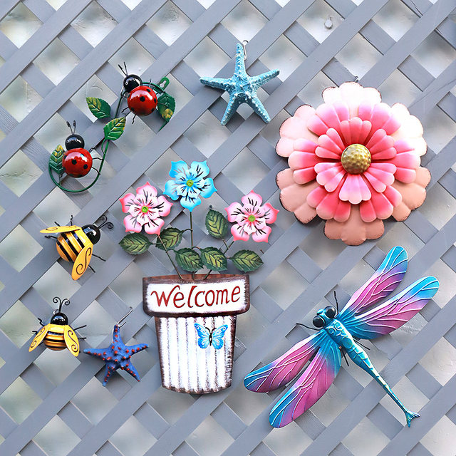 Outdoor garden garden flower kindergarten kindergarten balcony courtyard layout gardening wall landscape decorative flower wall hanging pendant
