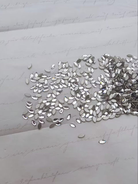 Shijia rhinestone 2200 mini flat bottom horse eye Austrian manicure jewelry drill handmade DIY Huazi pile drill 4*2mm