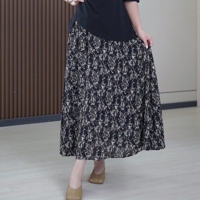 Flower fishtail half -body skirt in summer large size is thin, elegant, sweet and age -reducing A -line beach skirt polyester gauze mid -long skirt
